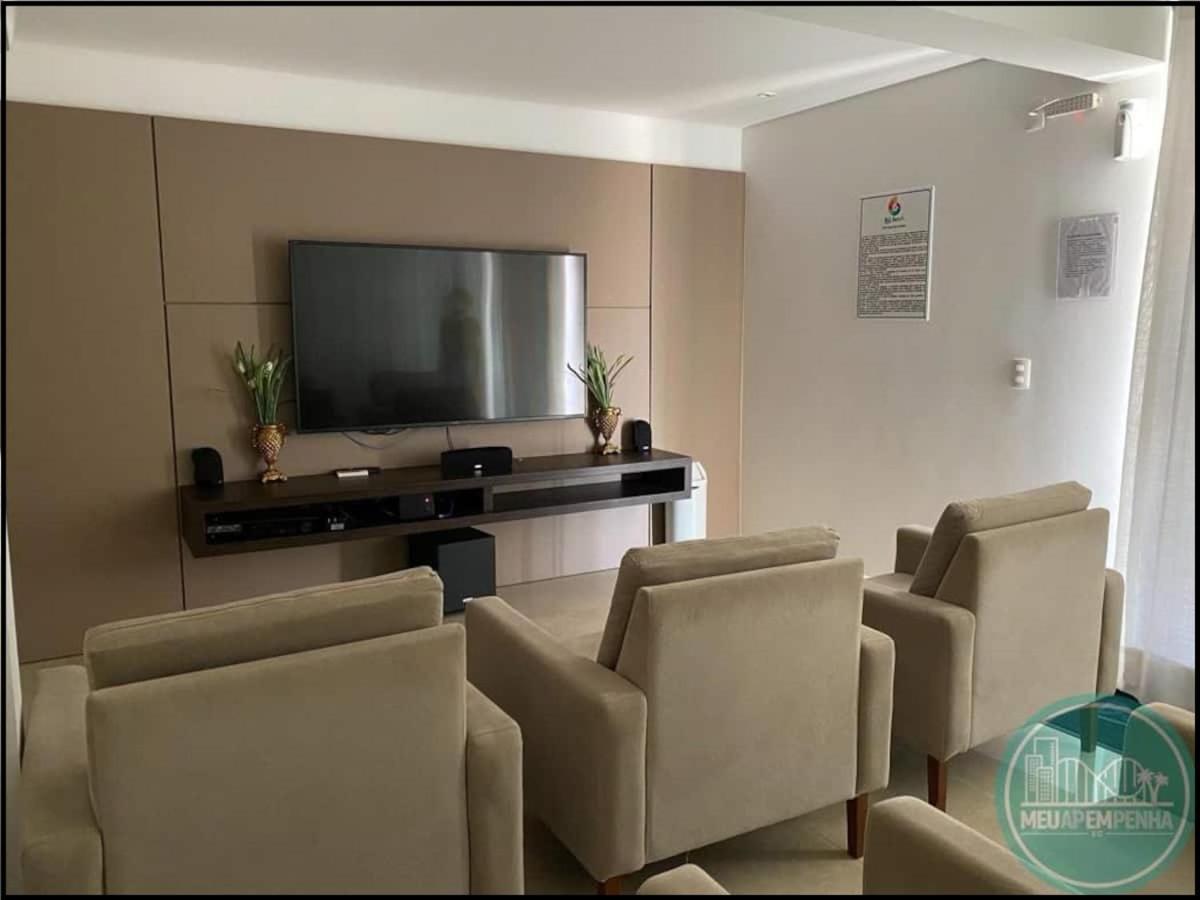 Apê estilo Resort c/ pé na areia e vista mar, próximo ao Beto Carrero Piçarras Exterior foto